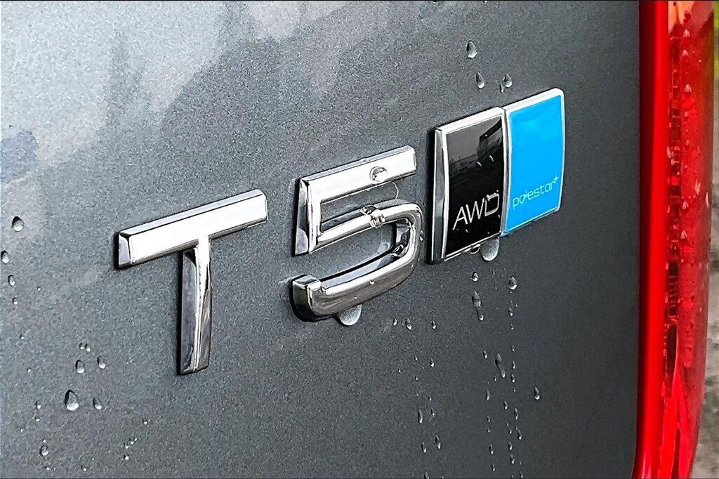 2018 Volvo XC90 T5 Momentum OR