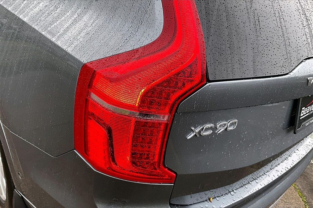 2018 Volvo XC90 T5 Momentum OR