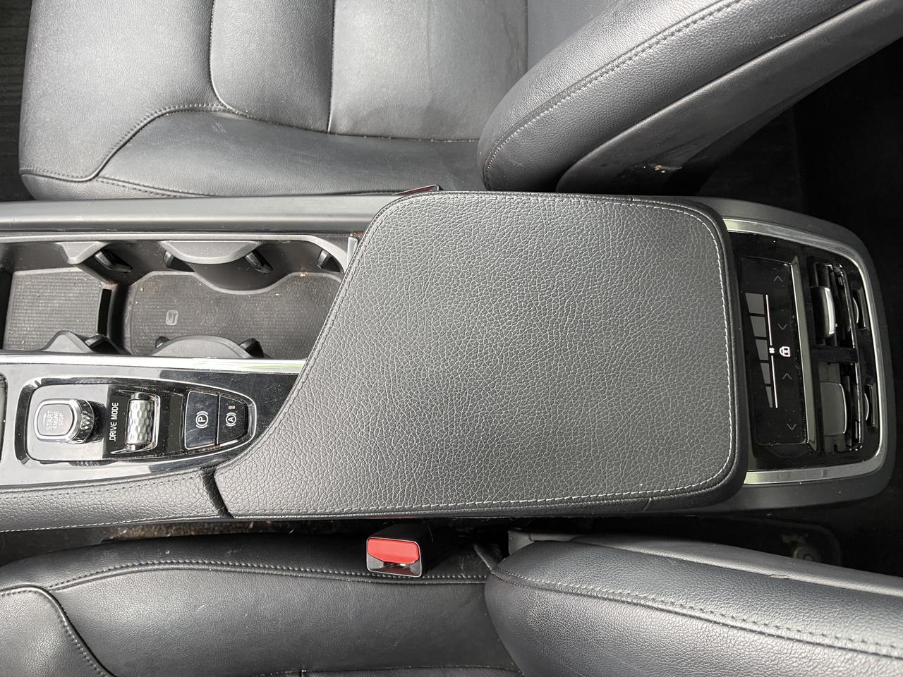 2018 Volvo XC90 T5 Momentum Post Falls ID