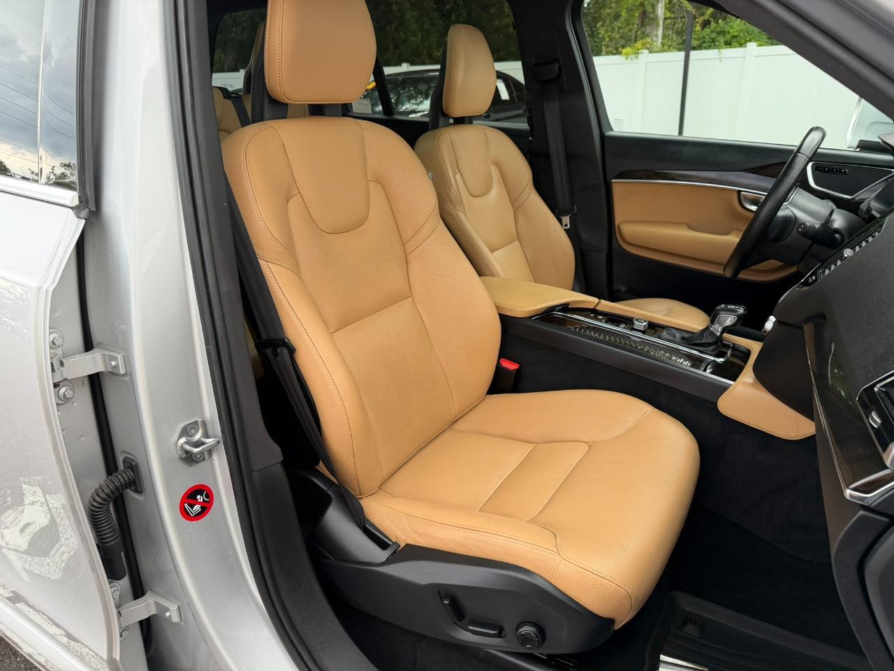 2018 Volvo XC90 T6 AWD 7-Passenger Momentum Jacksonville FL