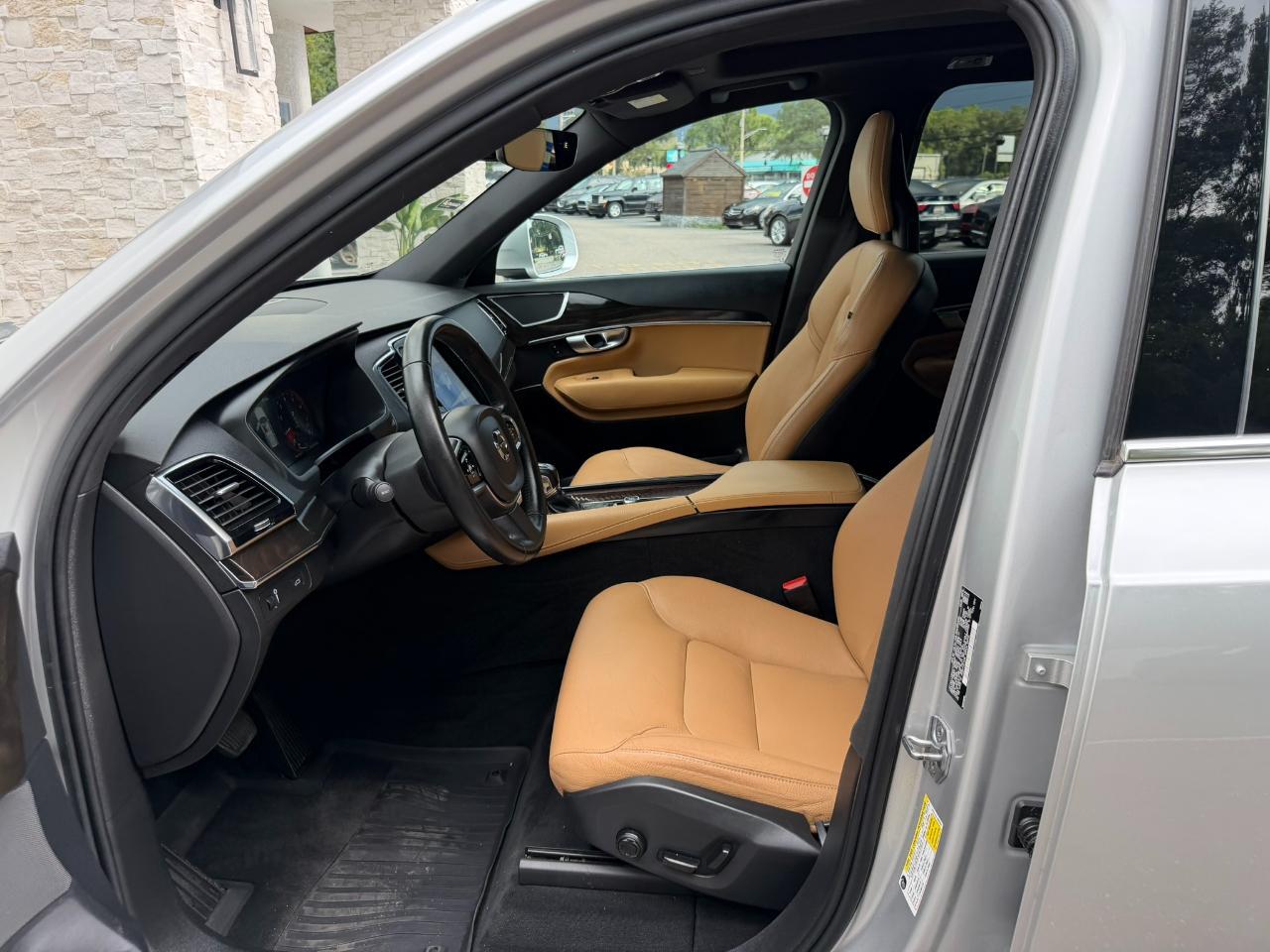 2018 Volvo XC90 T6 AWD 7-Passenger Momentum Jacksonville FL