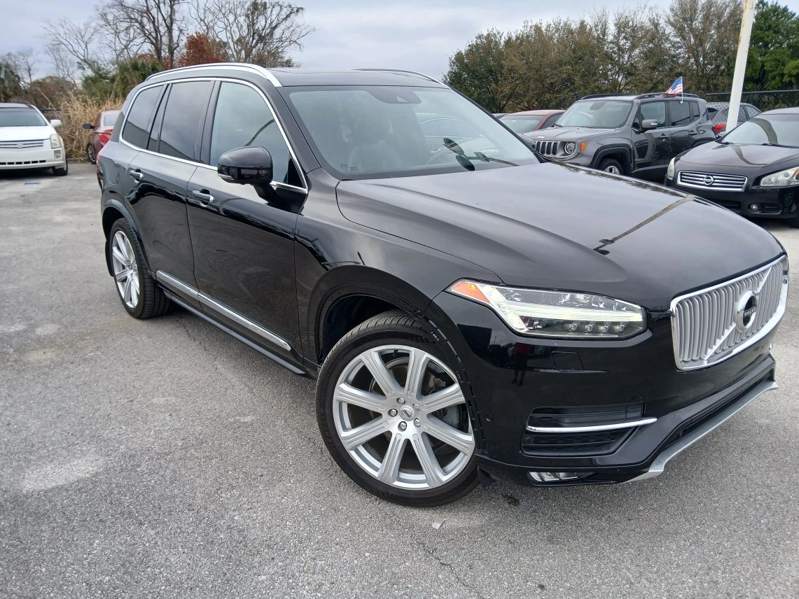 2018 Volvo XC90 T6 Inscription Sport Utility 4D