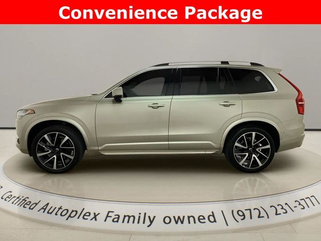 2018 Volvo XC90 T6 Momentum
