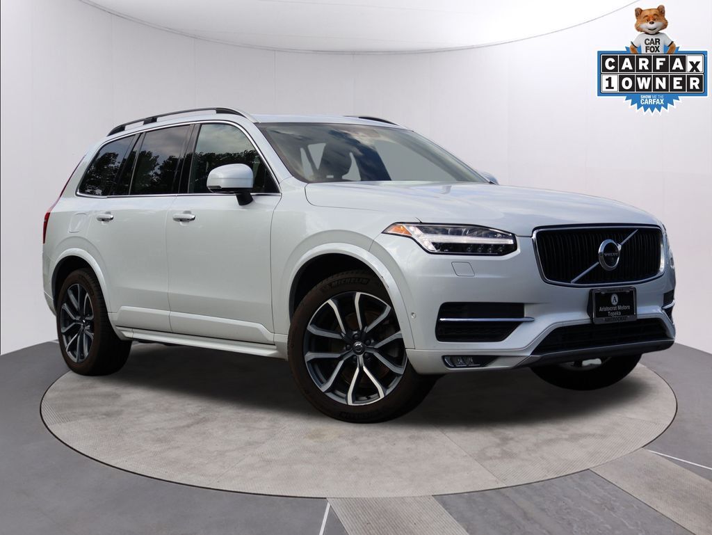 2018 Volvo XC90 T6 Momentum Oshkosh WI
