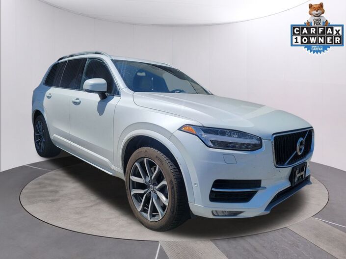 2018 Volvo XC90 T6 Momentum Oshkosh WI