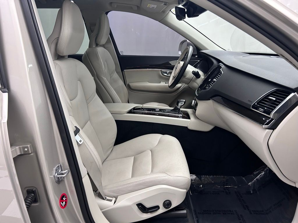 2018 Volvo XC90 T6 Momentum Portland OR