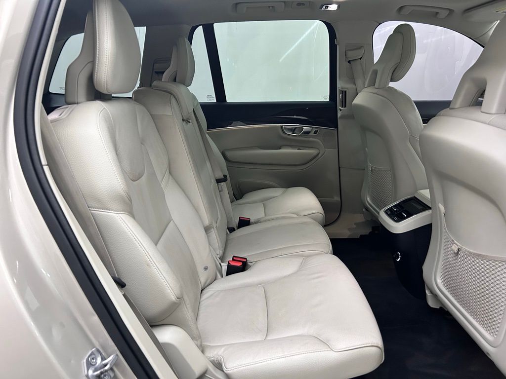 2018 Volvo XC90 T6 Momentum Portland OR