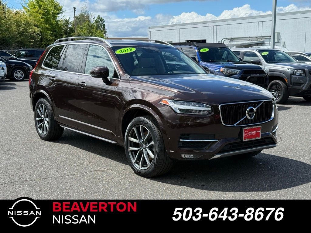 2018 Volvo XC90 T6 Momentum