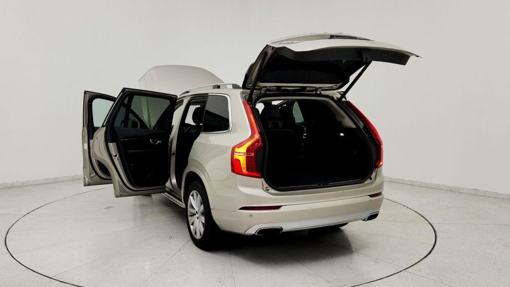 2018 Volvo XC90 T6 Momentum Laurel MD