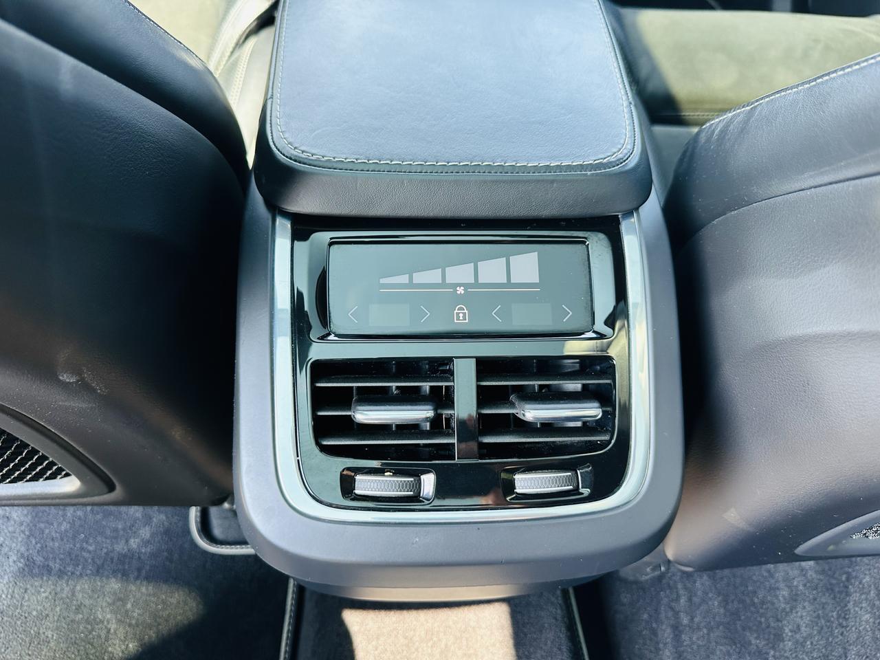 2018 volvo xc90 R-Design Dallas TX