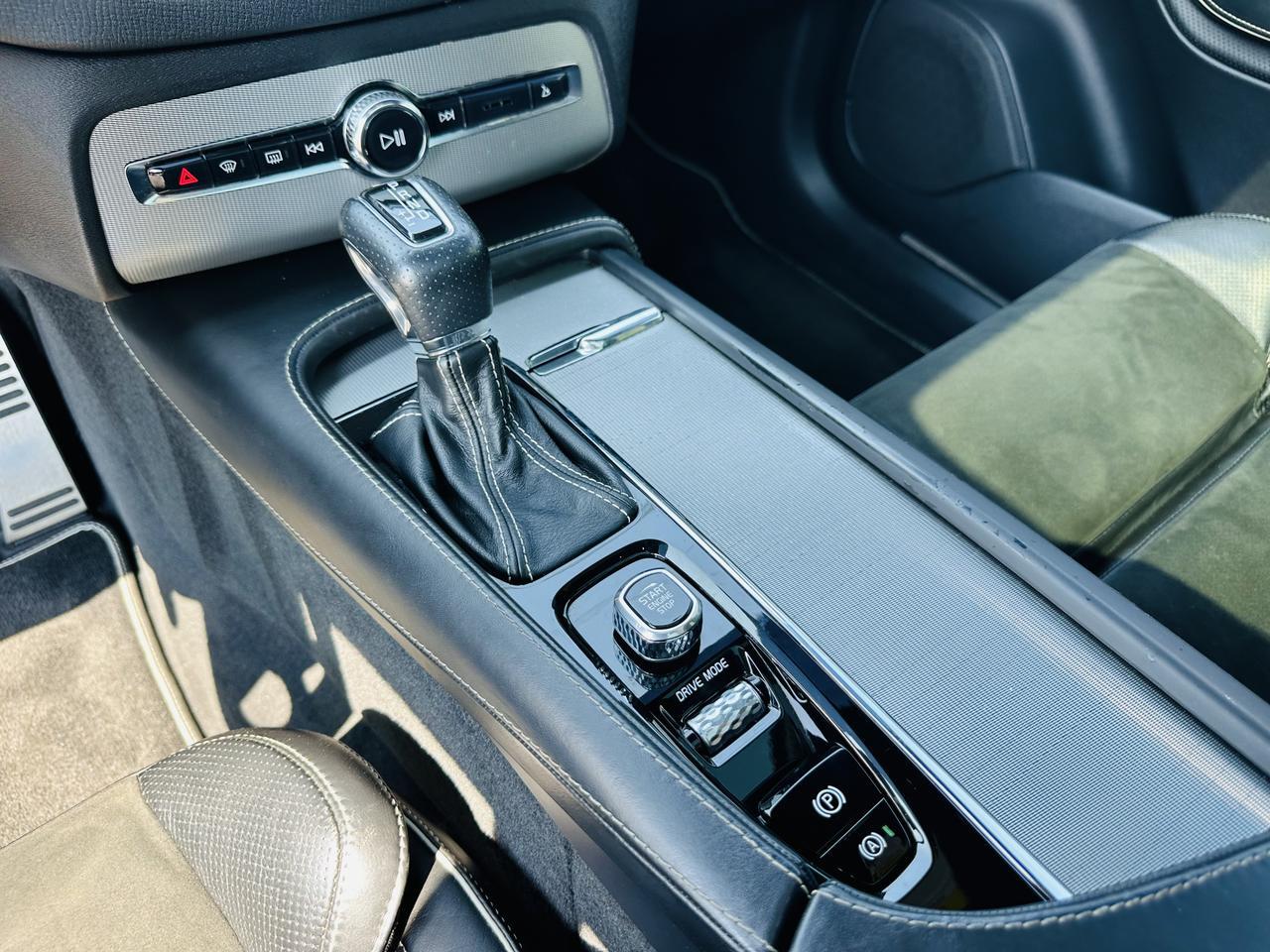 2018 volvo xc90 R-Design Dallas TX