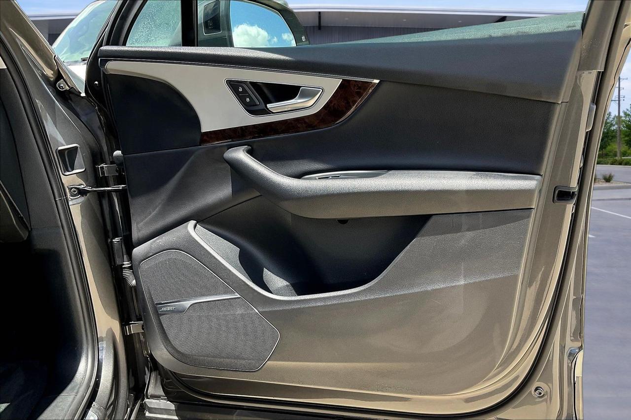 2019 AUDI Q7 PREMIUM PLUS Houston TX