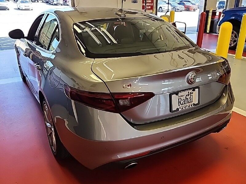 2019 Alfa Romeo Giulia AWD w/ Driver Assist Dynamic Plus Package Arlington VA