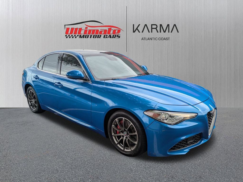 2019 Alfa Romeo Giulia Base