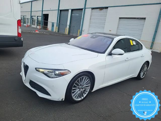 2019 Alfa Romeo Giulia Ti Lusso RWD