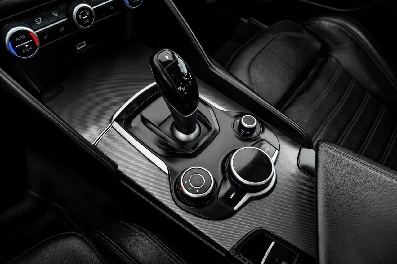 2019 Alfa Romeo Giulia Ti SPORT DRIVER ASSIST STATIC PKG BLIND SPOT ASSIST NAVIGATION S Carrollton TX