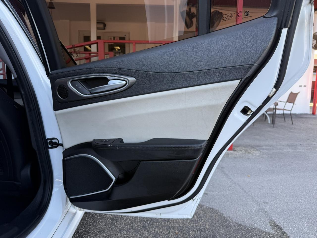 2019 Alfa Romeo Giulia Ti Sport Hollywood FL