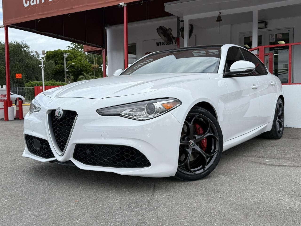 2019 Alfa Romeo Giulia Ti Sport