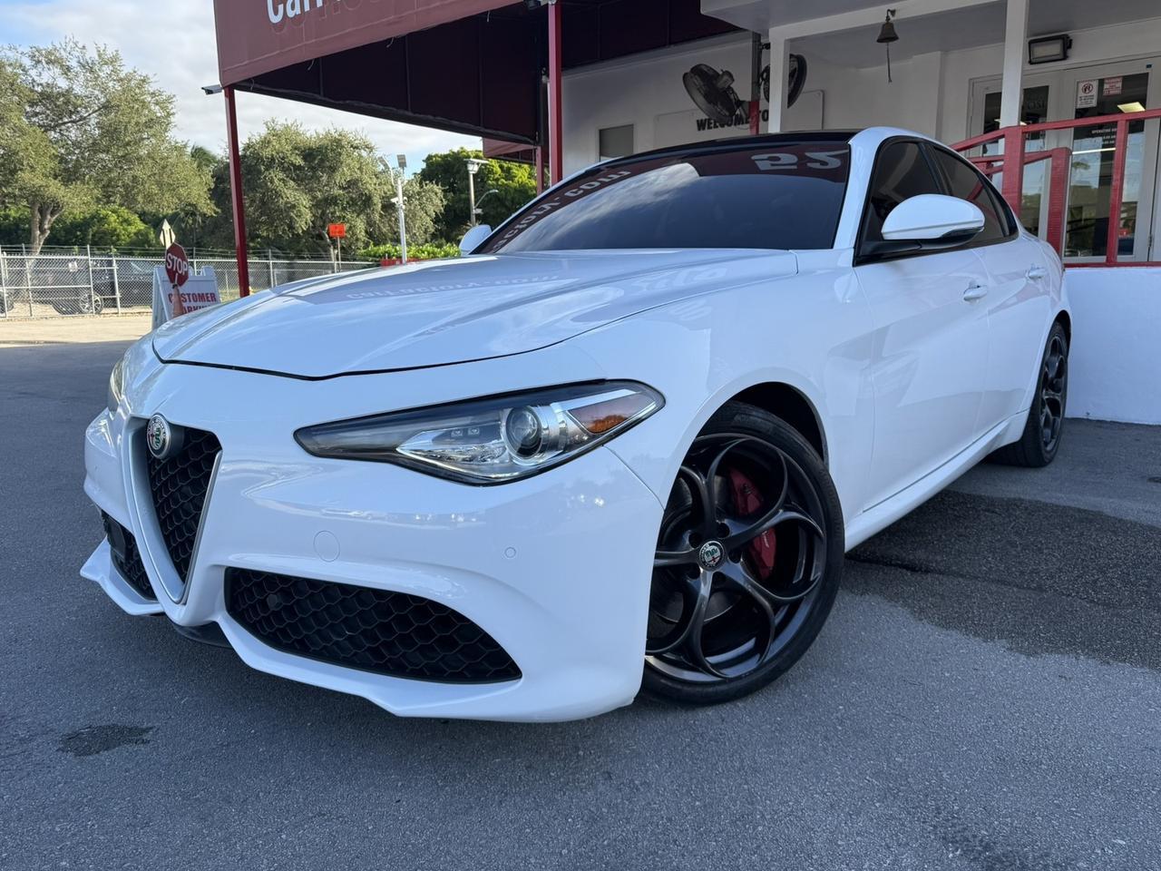 2019 Alfa Romeo Giulia Ti Sport