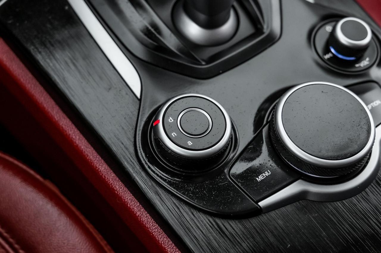 2019 Alfa Romeo Stelvio Base - Photo 22