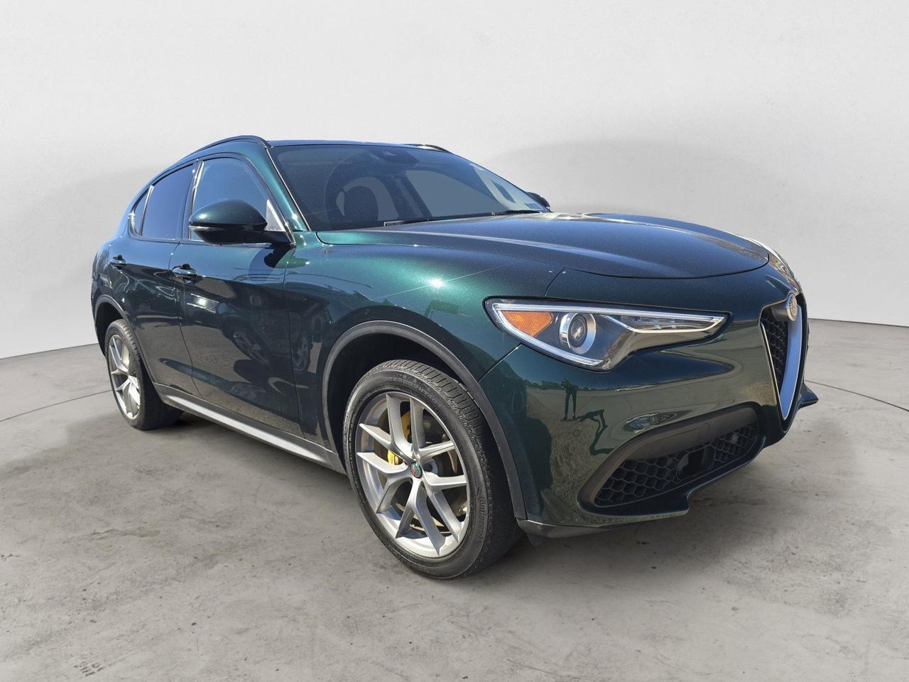 2019 Alfa Romeo Stelvio Sport