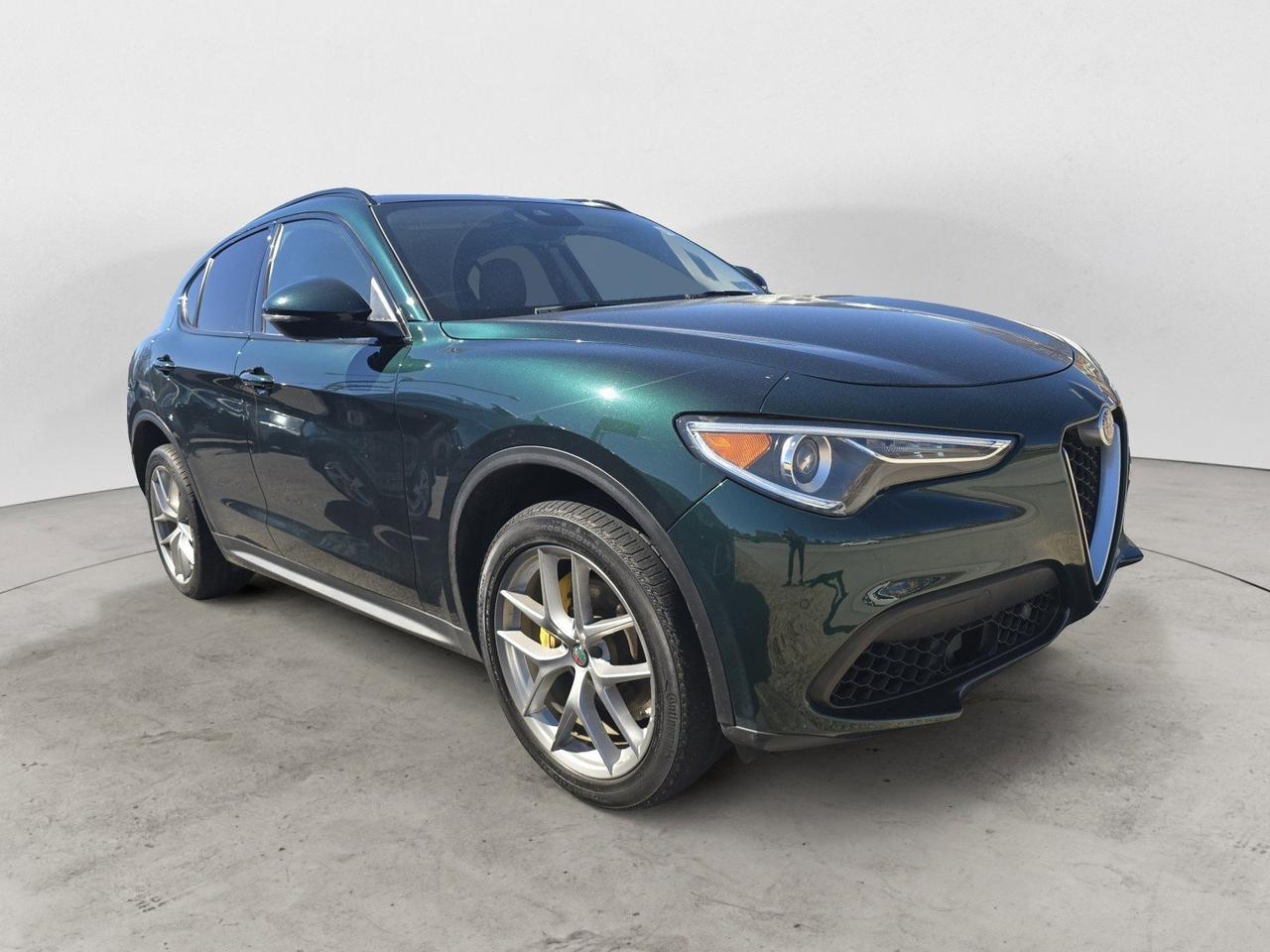 2019 Alfa Romeo Stelvio Sport