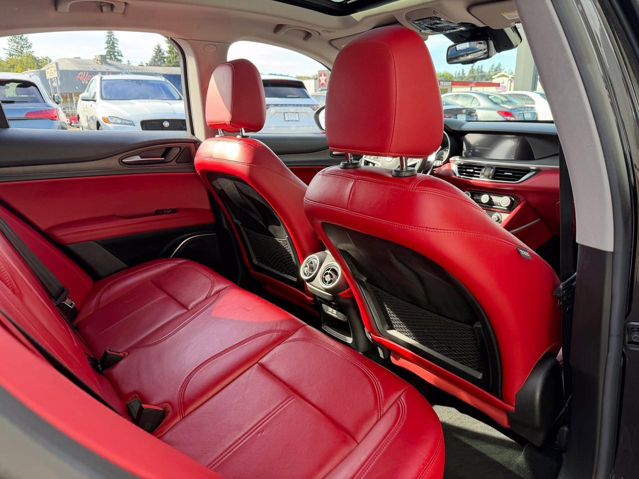 2019 Alfa Romeo Stelvio Ti Gladstone OR