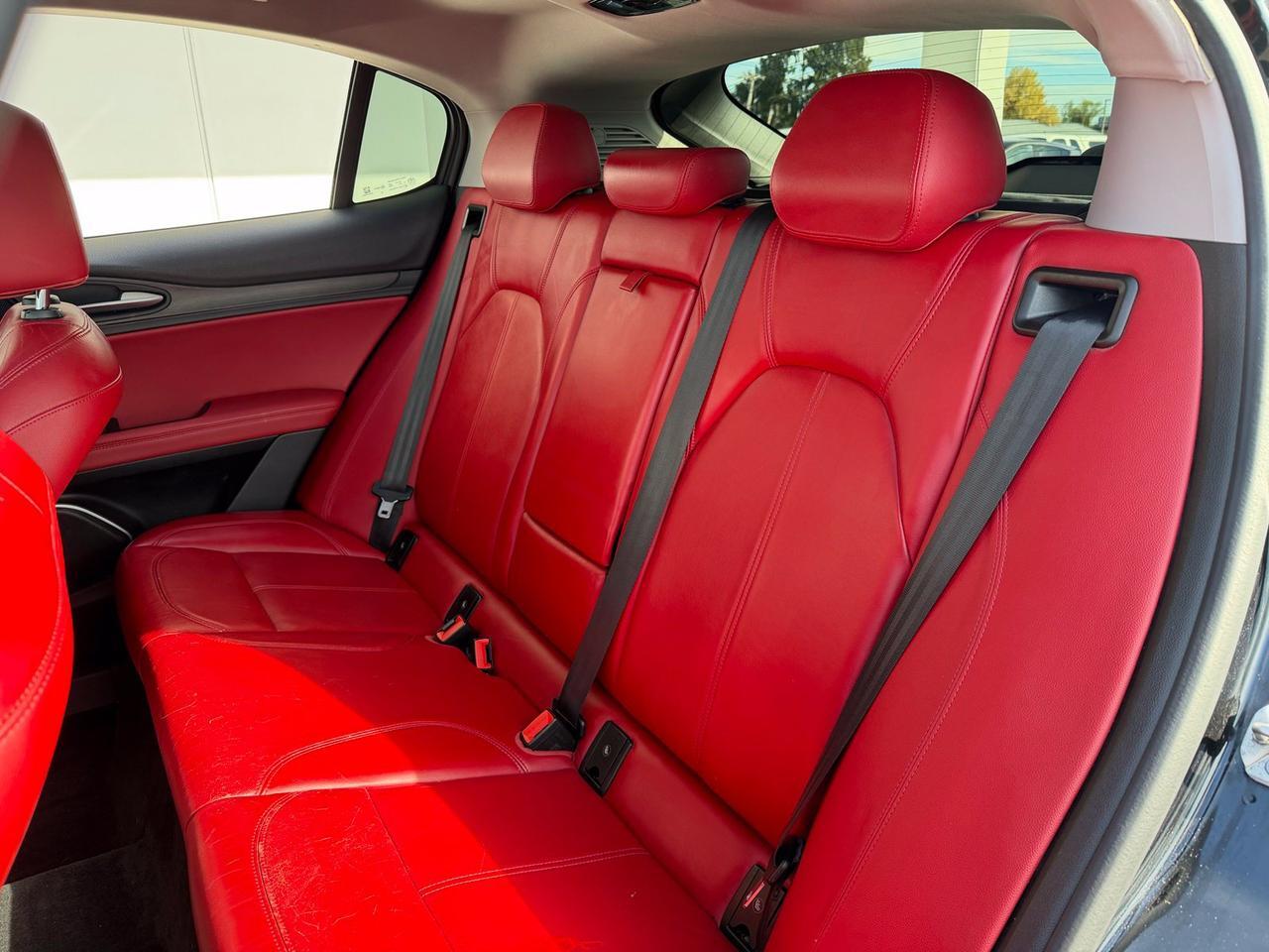 2019 Alfa Romeo Stelvio Ti Gladstone OR