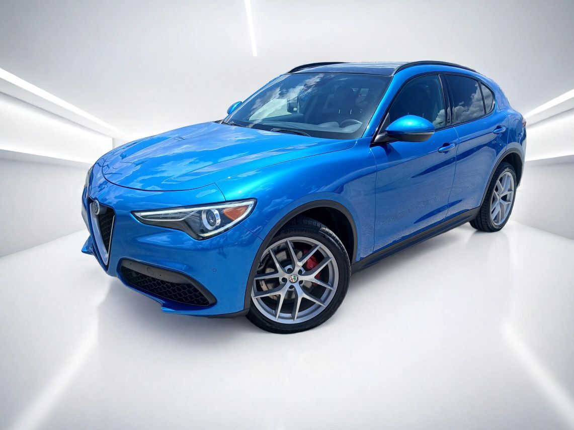 2019 Alfa Romeo Stelvio Ti Sport SUV 4D