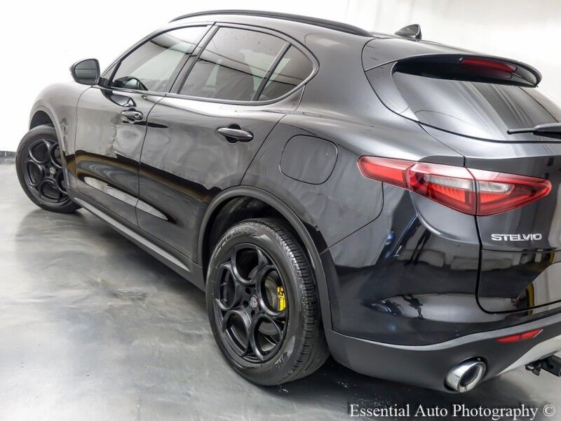 2019 Alfa Romeo Stelvio Ti Sport Willowbrook IL