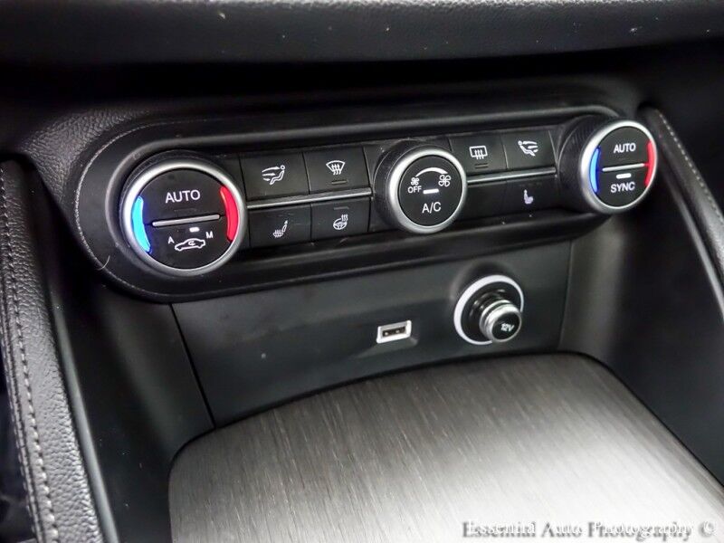 2019 Alfa Romeo Stelvio Ti Sport Willowbrook IL