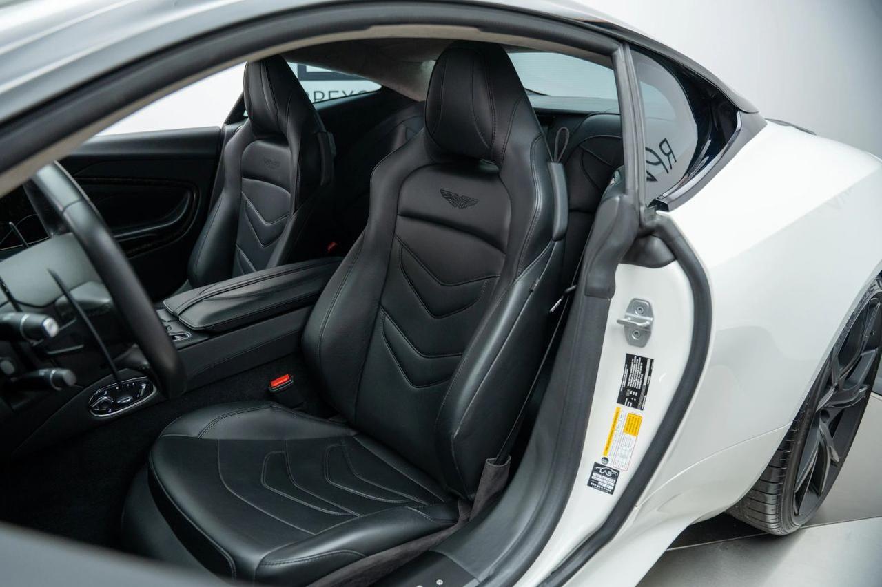 2019 Aston Martin DBS Superleggera