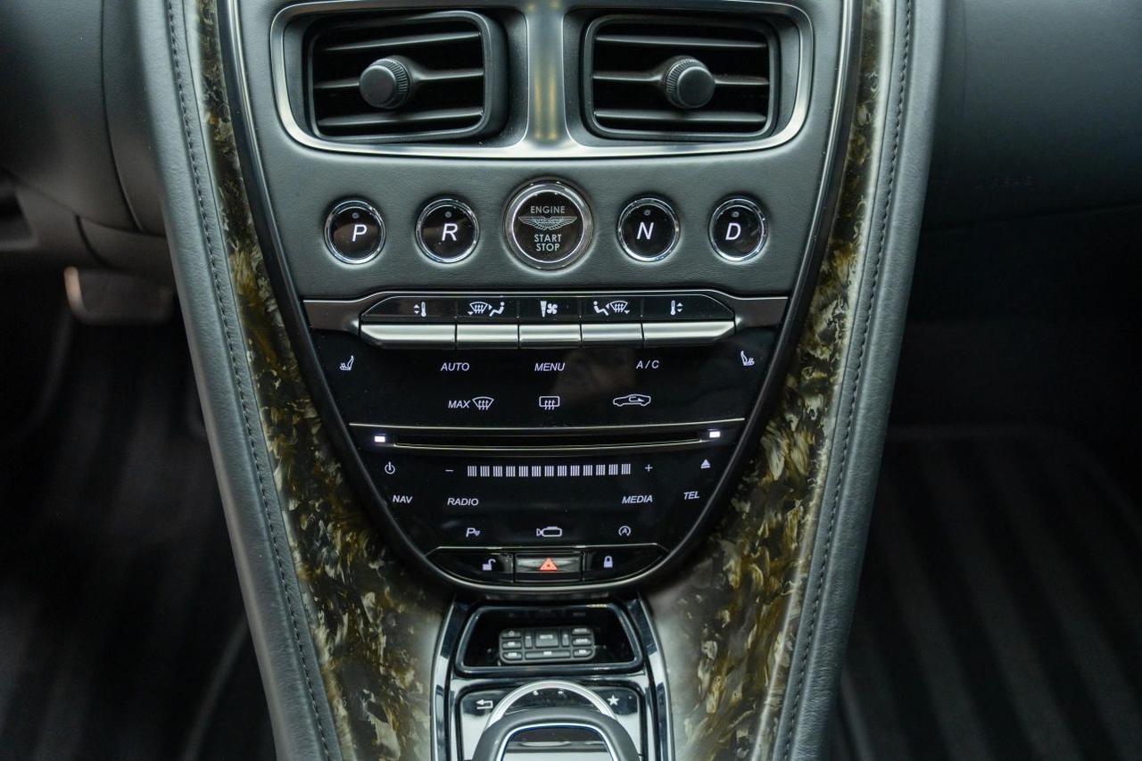 2019 Aston Martin DBS Superleggera Coupe 2D St. Louis MO