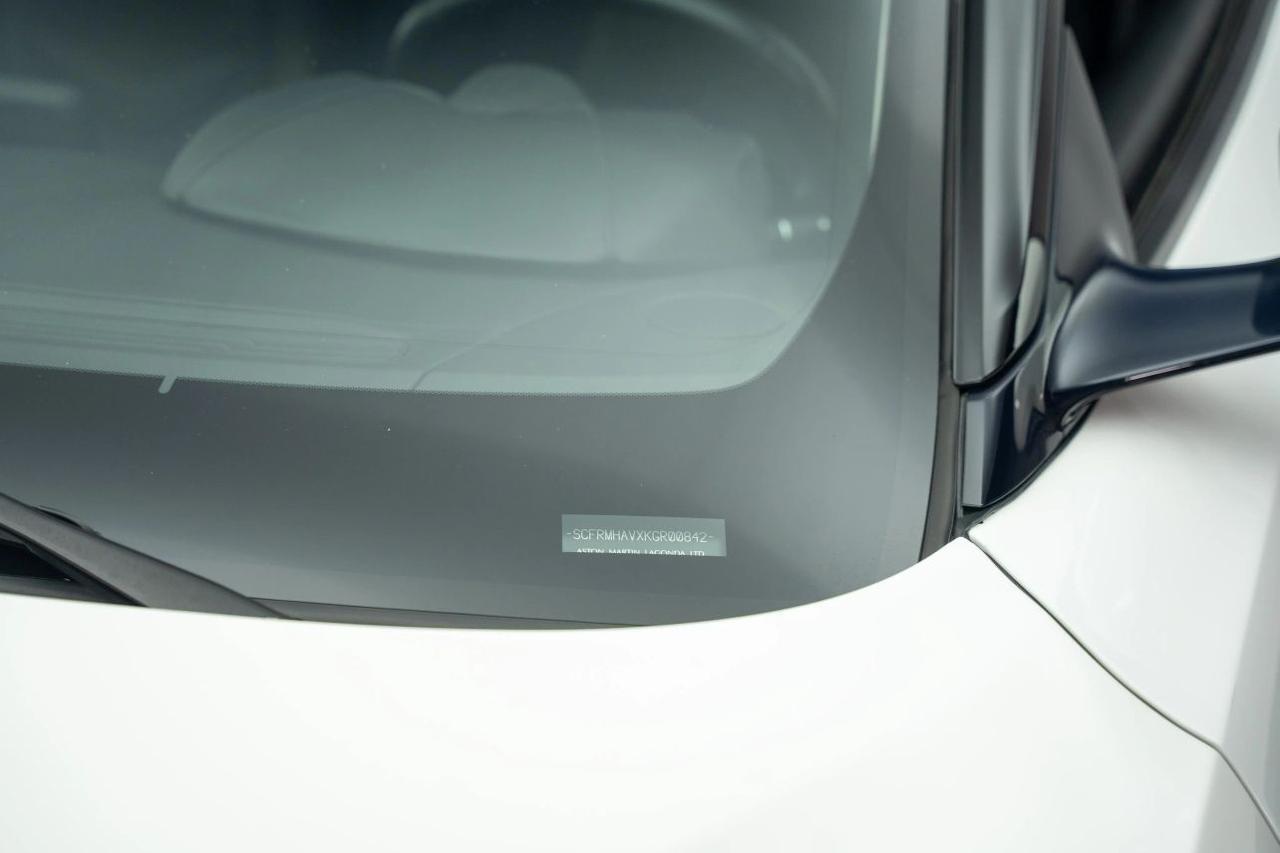 2019 Aston Martin DBS Superleggera Coupe 2D St. Louis MO