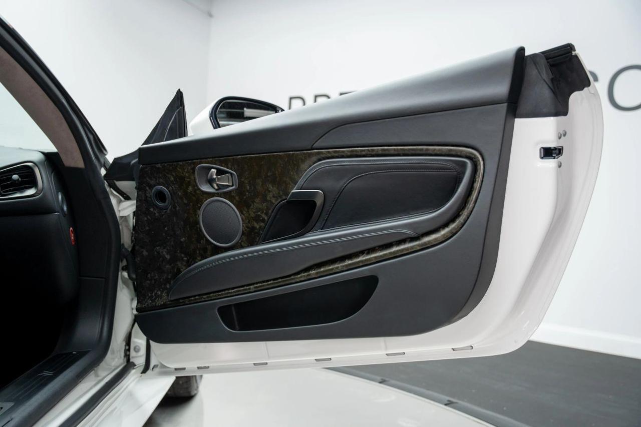 2019 Aston Martin DBS Superleggera Coupe 2D St. Louis MO