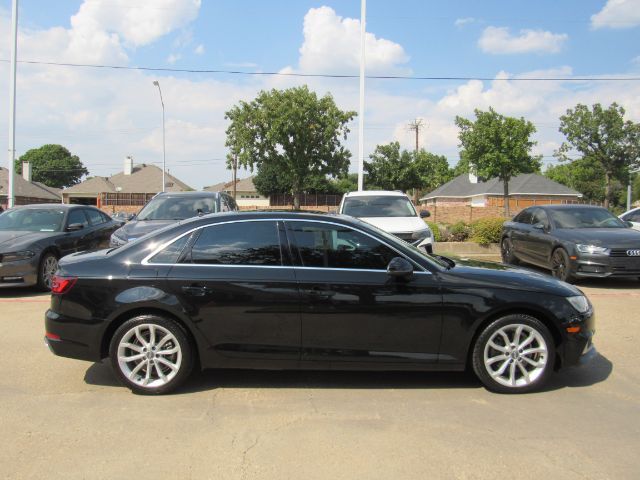 2019 Audi A4 2.0 TFSI Premium Plano TX
