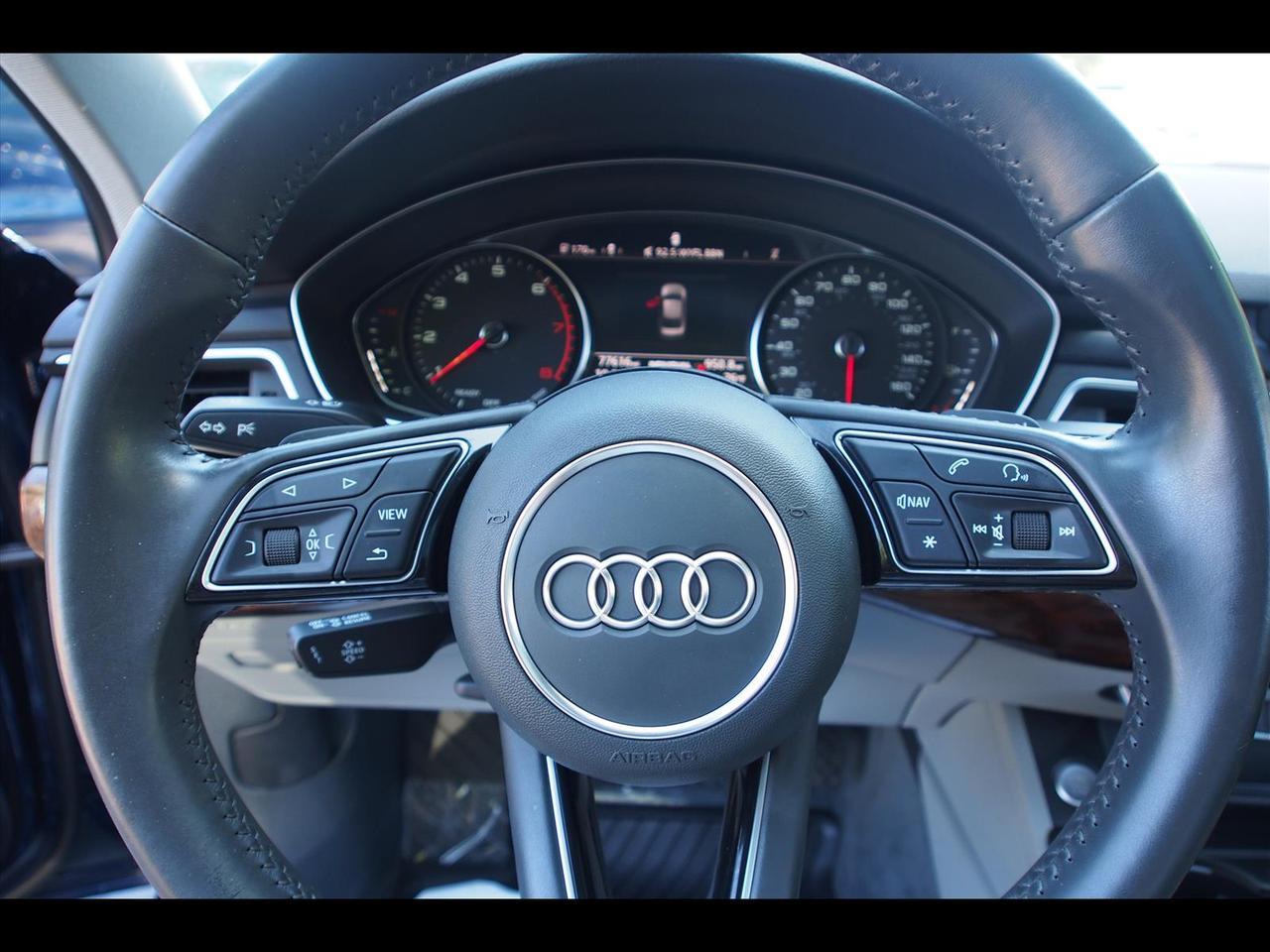 2019 Audi A4 quattro Premium 45 TFSI