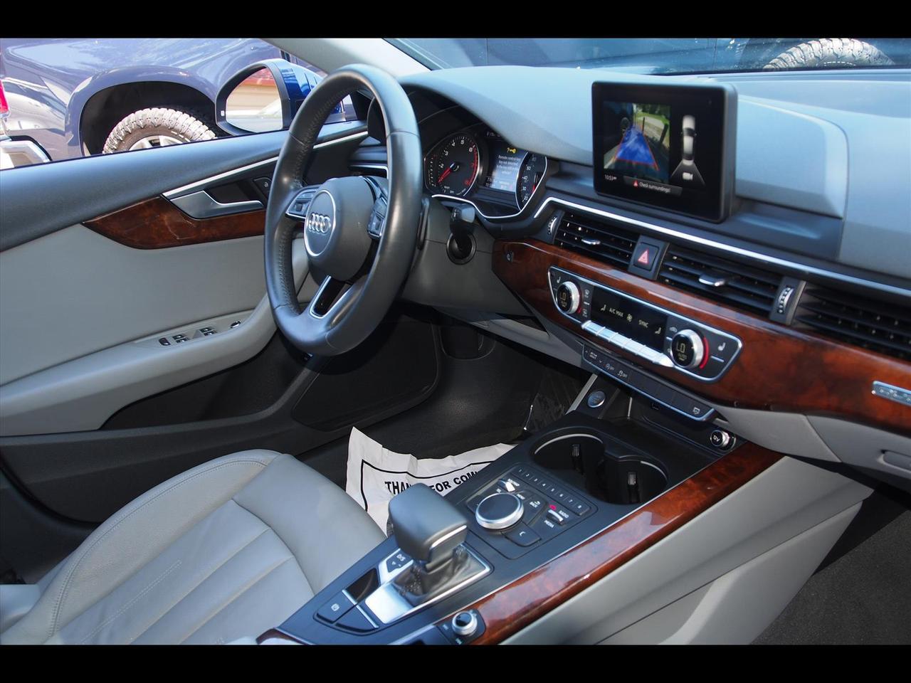2019 Audi A4 quattro Premium 45 TFSI
