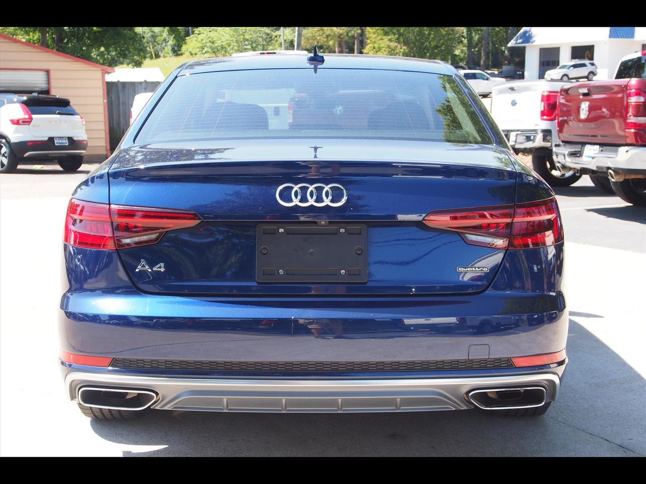2019 Audi A4 quattro Premium 45 TFSI