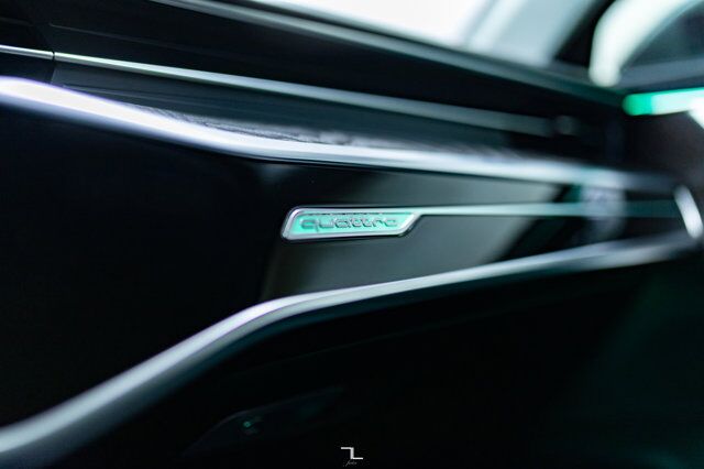 2019 Audi A6 Quattro Technik Leather Roof Nav BCam Red Deer AB