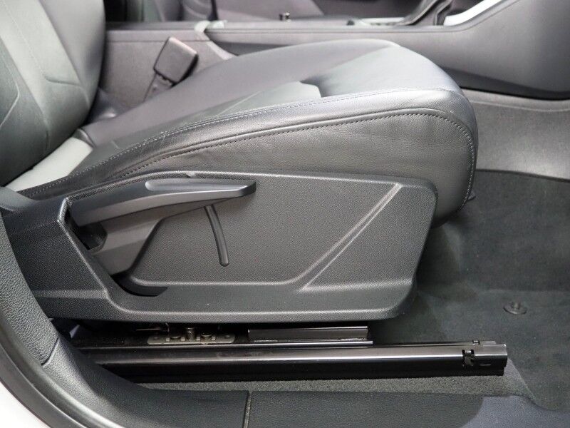 2019 Audi Q3 2.0 TFSI Premium Quattro *PANORAMA MOONROOF, BACKUP-CAMERA, COLOR TOUCHSCREEN, LEATHER, HEATED SEATS, POWER LIFTGATE, 18 INCH ALLOYS, BLUETOOTH PHONE & AUDIO Round Rock TX