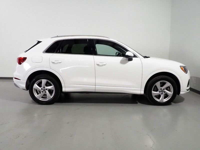 2019 Audi Q3 2.0 TFSI Premium Quattro *PANORAMA MOONROOF, BACKUP-CAMERA, COLOR TOUCHSCREEN, LEATHER, HEATED SEATS, POWER LIFTGATE, 18 INCH ALLOYS, BLUETOOTH PHONE & AUDIO Round Rock TX