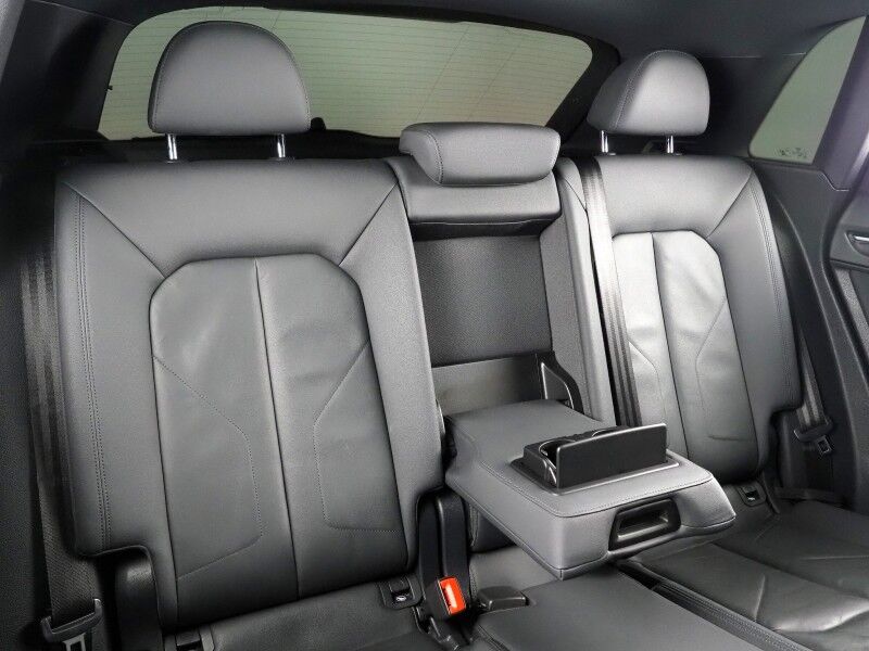 2019 Audi Q3 2.0 TFSI Premium Quattro *PANORAMA MOONROOF, BACKUP-CAMERA, COLOR TOUCHSCREEN, LEATHER, HEATED SEATS, POWER LIFTGATE, 18 INCH ALLOYS, BLUETOOTH PHONE & AUDIO Round Rock TX