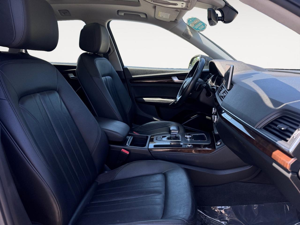 2019 Audi Q5 PREMIUM PLUS, APPLE CAR PLAY, PANORAMIC SUNROOF, HEATED SEATS, MEMORY DRIVER SEAT, BANG & OLUFSEN SPEAKERS, CLEAN CARFAX, RIDE HOME IN LUXURY TODAY!!! Norfolk VA