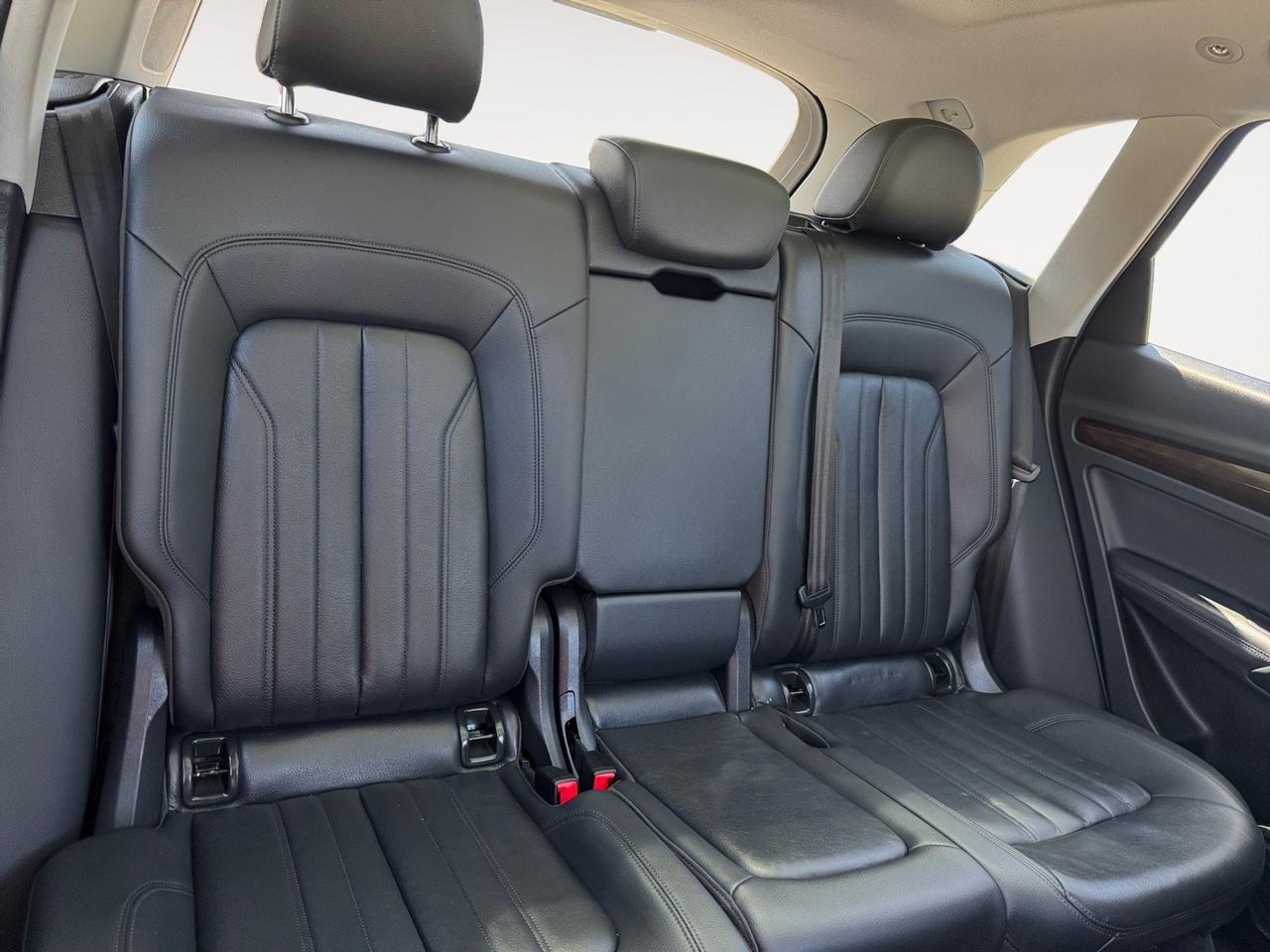 2019 Audi Q5 PREMIUM PLUS, APPLE CAR PLAY, PANORAMIC SUNROOF, HEATED SEATS, MEMORY DRIVER SEAT, BANG & OLUFSEN SPEAKERS, CLEAN CARFAX, RIDE HOME IN LUXURY TODAY!!! Norfolk VA