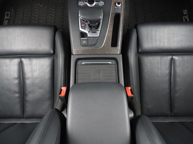 2019 Audi Q5 Premium Plus 45 TFSI Quattro *NAVIGATION, VIRTUAL COCKPIT, SAFETY ALERTS, BACKUP-CAMERA, PANORAMA MOONROOF, LEATHER, CLIMATE SEATS, ADVANCED KEY, 20 INCH WHEELS, BANG & OLUFSEN, ANDROID & APPLE Round Rock TX