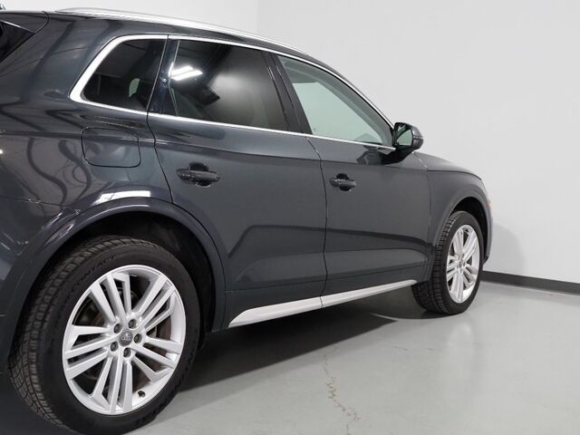 2019 Audi Q5 Premium Plus 45 TFSI Quattro *NAVIGATION, VIRTUAL COCKPIT, SAFETY ALERTS, BACKUP-CAMERA, PANORAMA MOONROOF, LEATHER, CLIMATE SEATS, ADVANCED KEY, 20 INCH WHEELS, BANG & OLUFSEN, ANDROID & APPLE Round Rock TX
