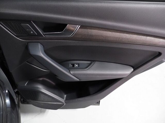 2019 Audi Q5 Premium Plus 45 TFSI Quattro *NAVIGATION, VIRTUAL COCKPIT, SAFETY ALERTS, BACKUP-CAMERA, PANORAMA MOONROOF, LEATHER, CLIMATE SEATS, ADVANCED KEY, 20 INCH WHEELS, BANG & OLUFSEN, ANDROID & APPLE Round Rock TX
