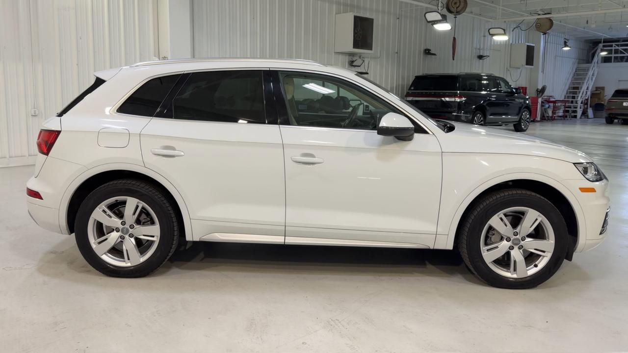 2019 Audi Q5 Premium Plus