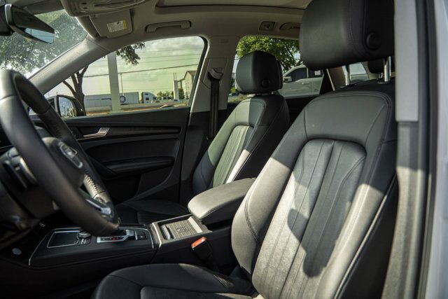 2019 Audi Q5 Premium Plus  Selma TX
